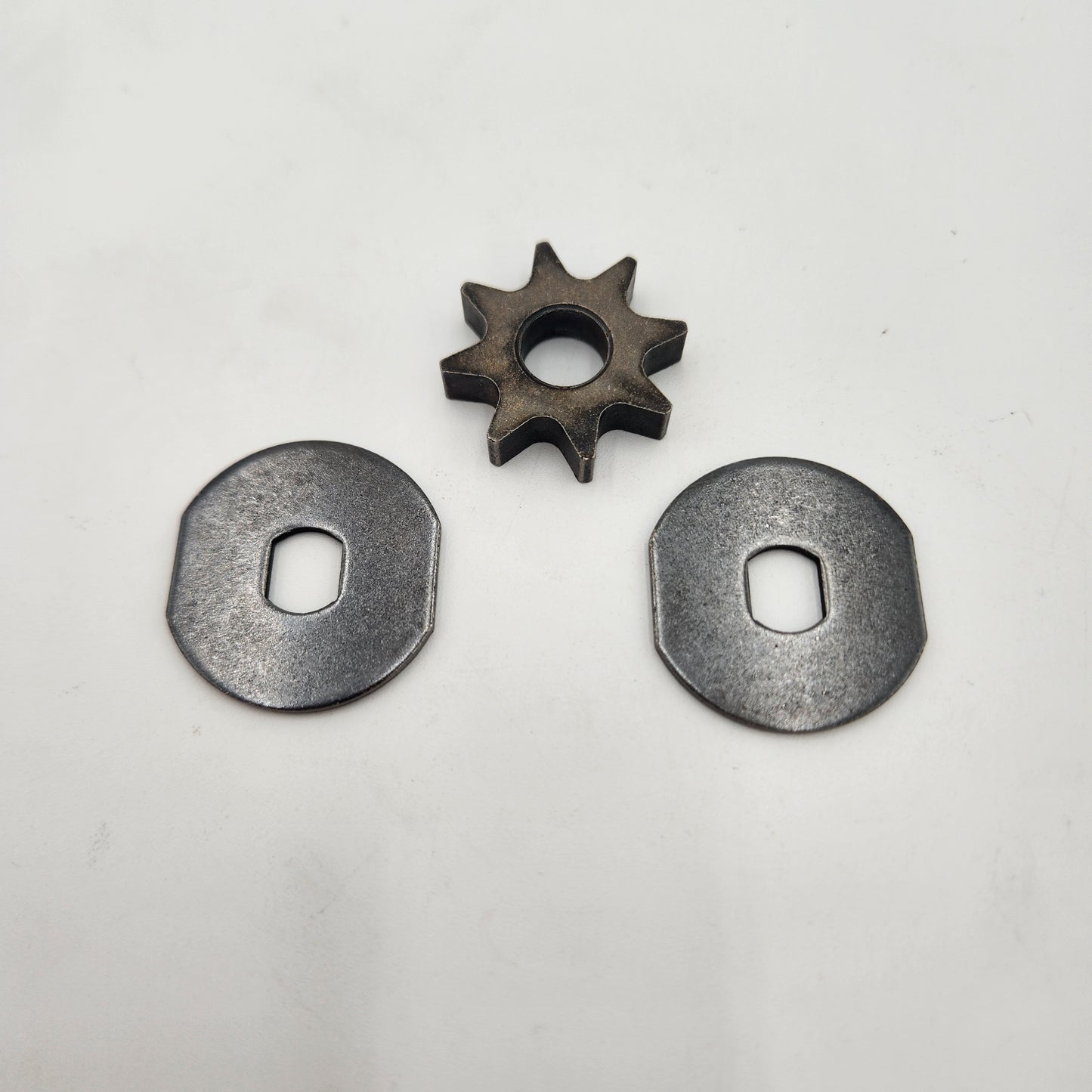 0000 640 2001