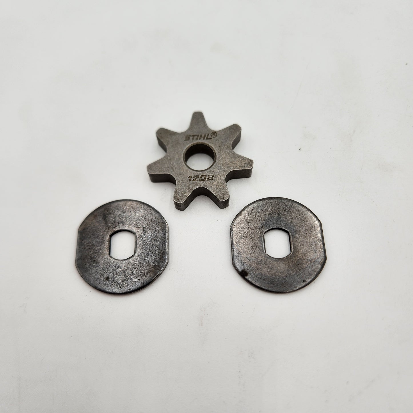 0000 640 2003